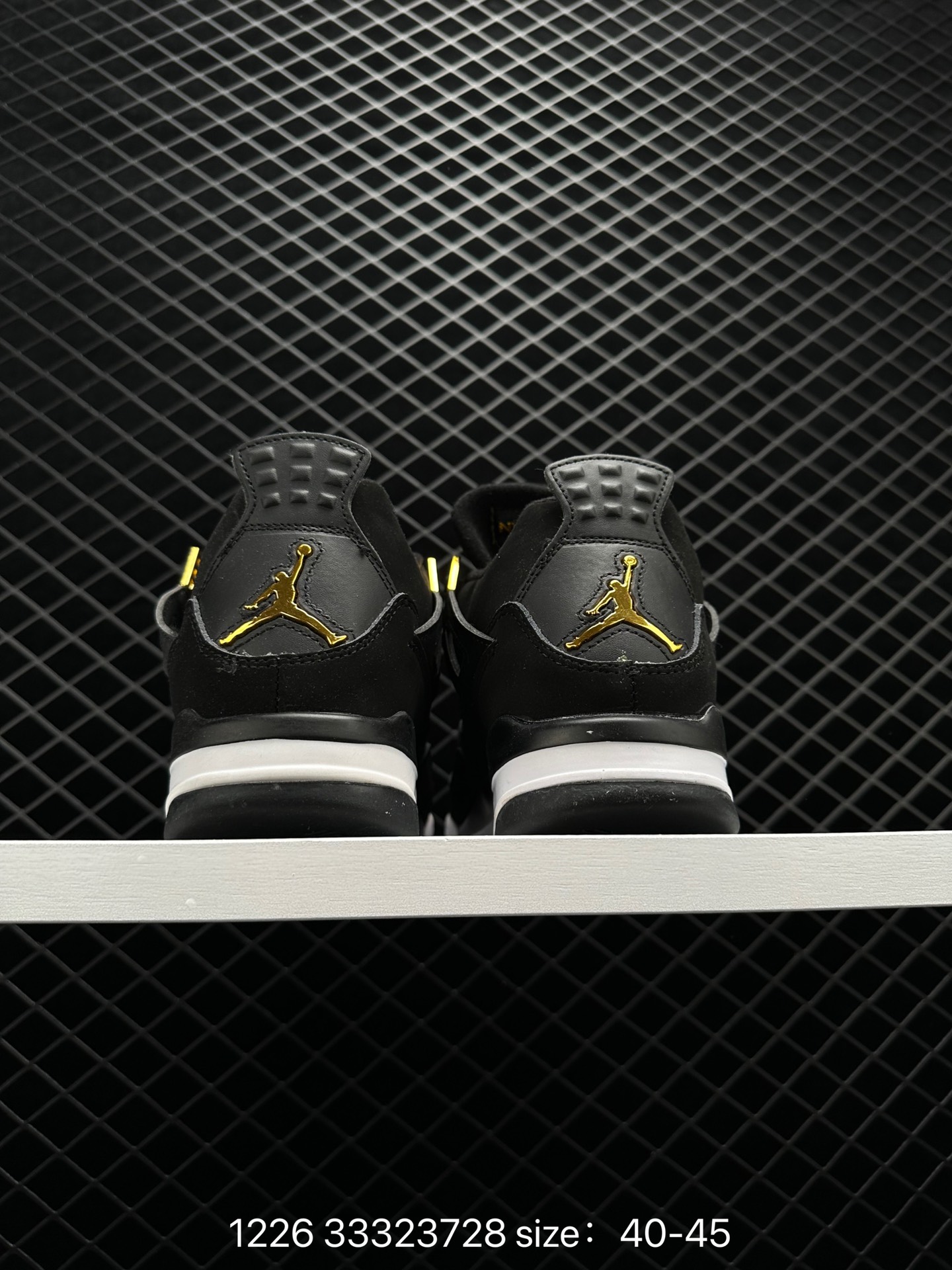 Air Jordan 4 Retro “Tour Yellow”